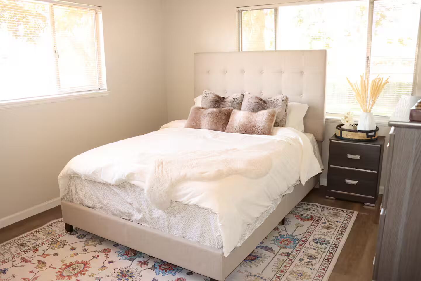 3 bedrooms, iron/ironing board, free WiFi, bed sheets