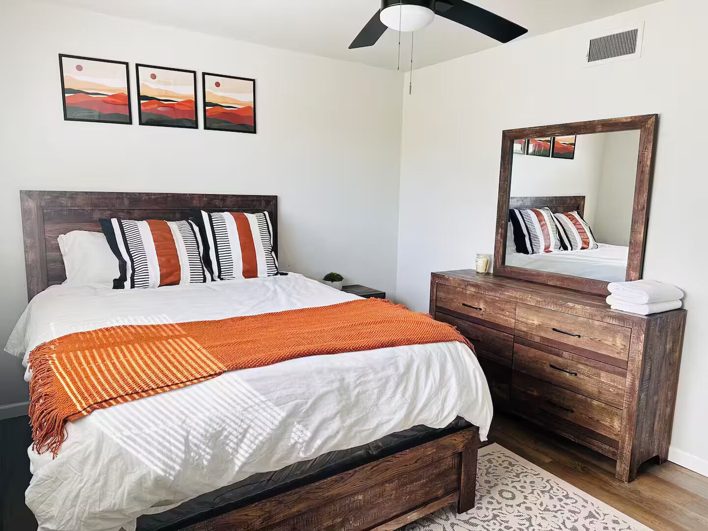 3 間睡房、熨斗/熨衫板、免費 Wi-Fi、床單