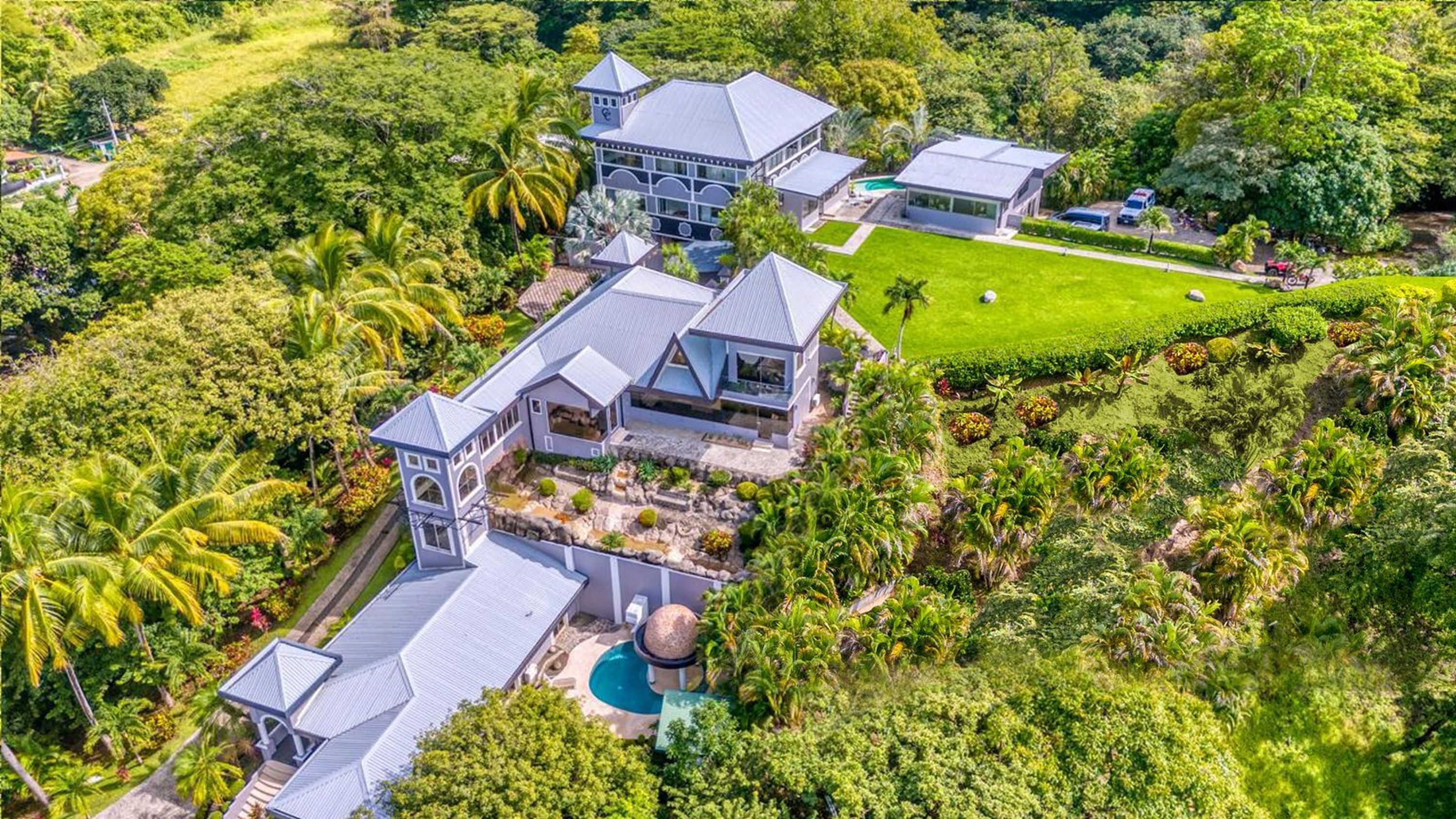 Villa, Smoking | 15 bedrooms