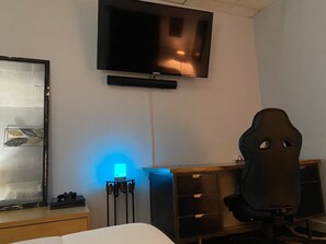 1 chambre, fer et planche Ă repasser, Wi-Fi, literie fournie
