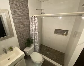 Håndklæder, Sæbe, Toiletpapir