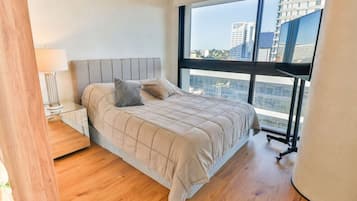 1 Schlafzimmer, Schreibtisch, Bügeleisen/Bügelbrett, WLAN