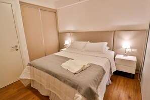 1 Schlafzimmer, Schreibtisch, Bügeleisen/Bügelbrett, WLAN