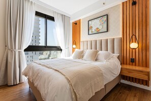 1 bedroom, desk, iron/ironing board, WiFi - Stylish Luxury Apartment · Fully Equipped (Asunción)