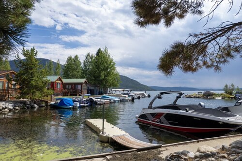 Luxury Lake Condo | Mt. Baldy + Downtown Walk