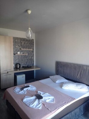 Classic Double Room | Free WiFi