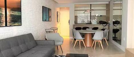 Classic Apartment | Living area