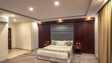 In-room safe, iron/ironing board, free WiFi