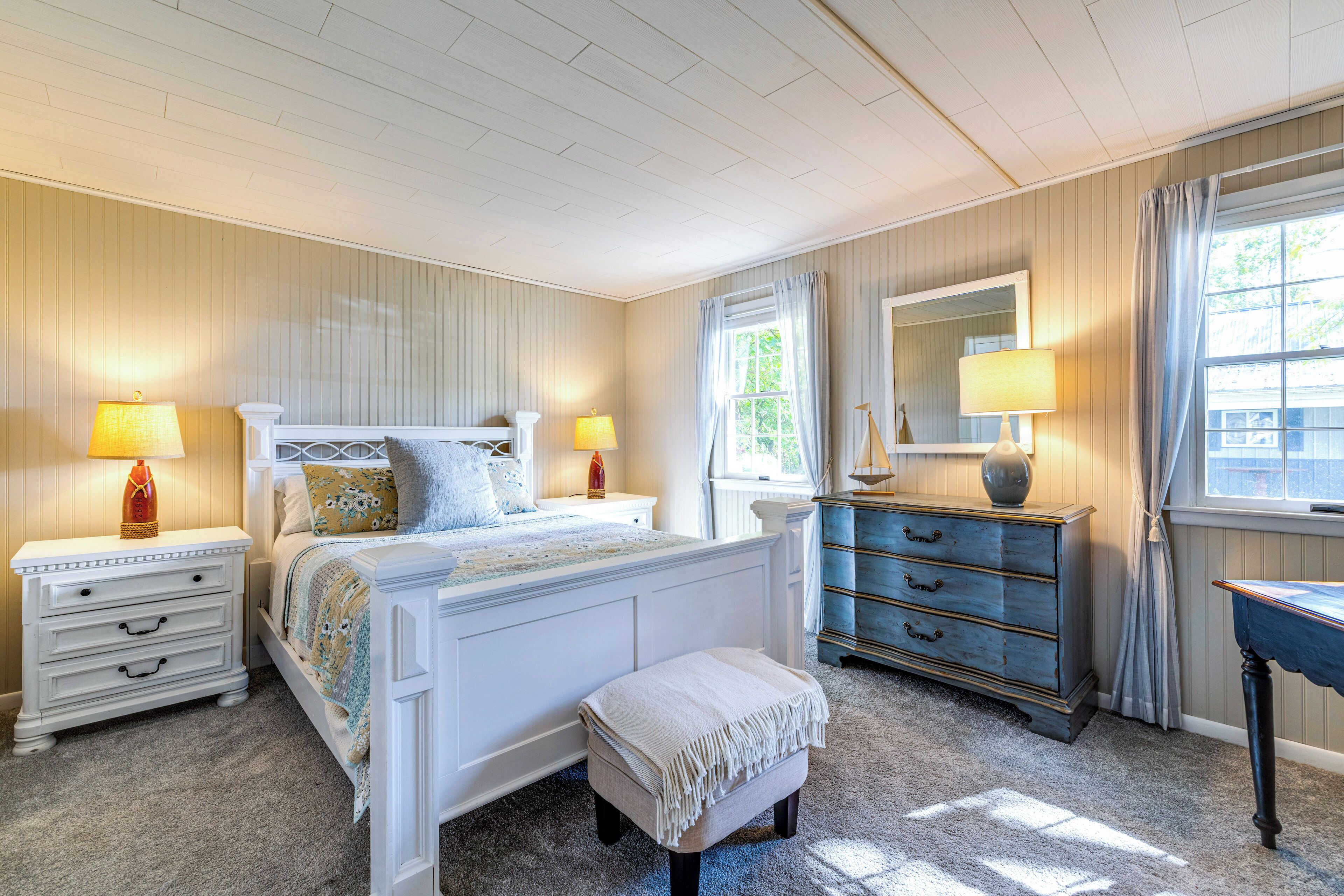 3 Schlafzimmer, Schreibtisch, Bügeleisen/Bügelbrett, Internetzugang