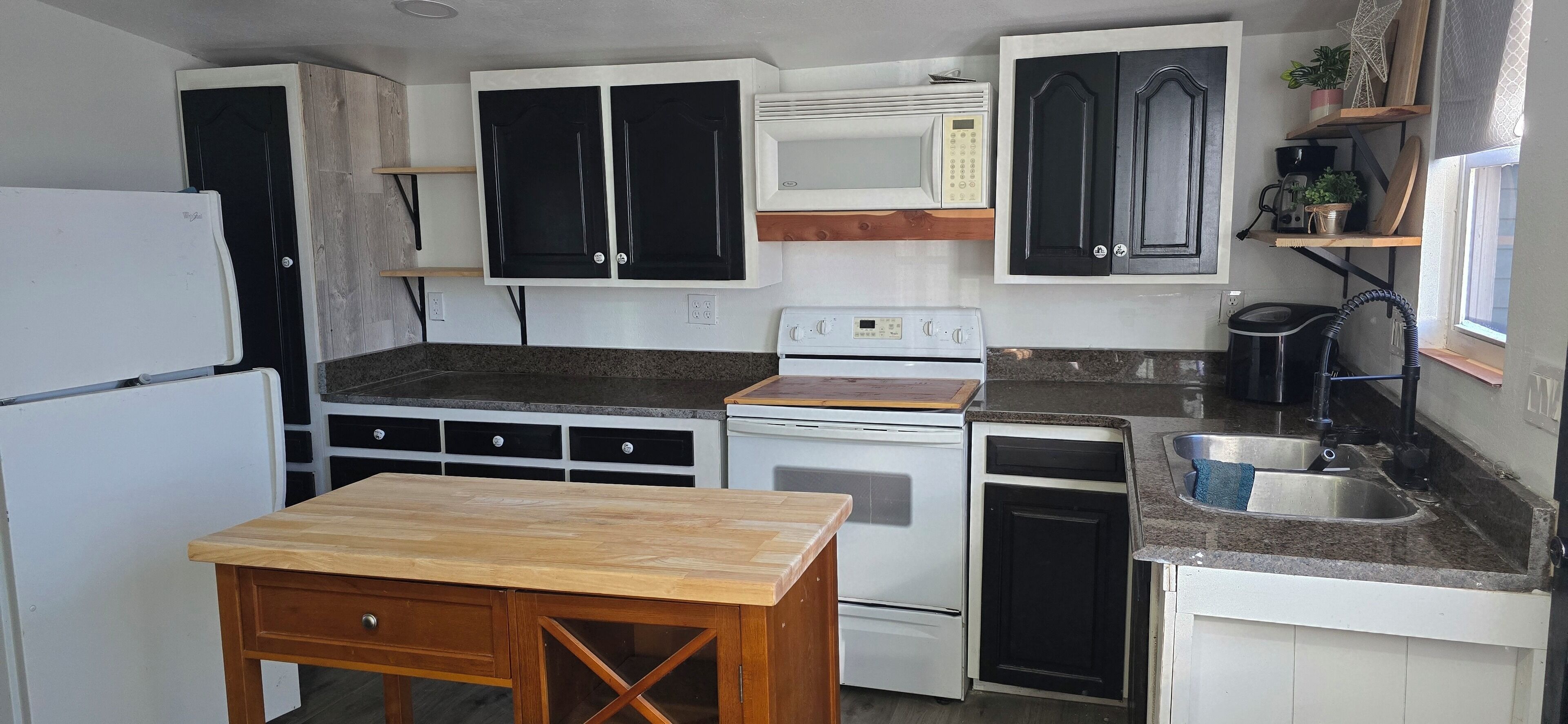 Microondas, horno y parrilla de estufa 