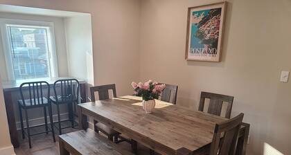 Downtown Marblehead 3brm