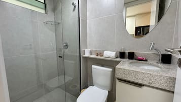 Comfort Studio | Bathroom | Shower, towels, soap, toilet paper