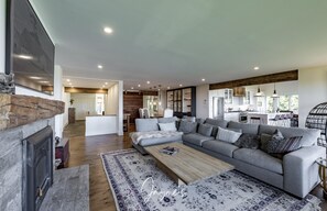 تلفزيون ذكي