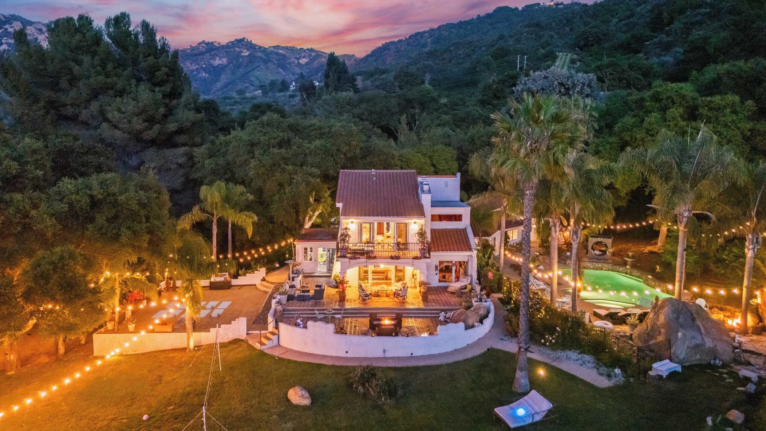 Hus (6 Bedrooms) | Fasade