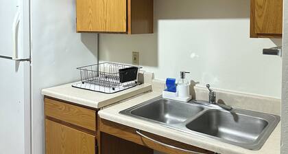 Awesome Handicap Accessible Studio with AC in Charming St. Cloud and Near SCSU!