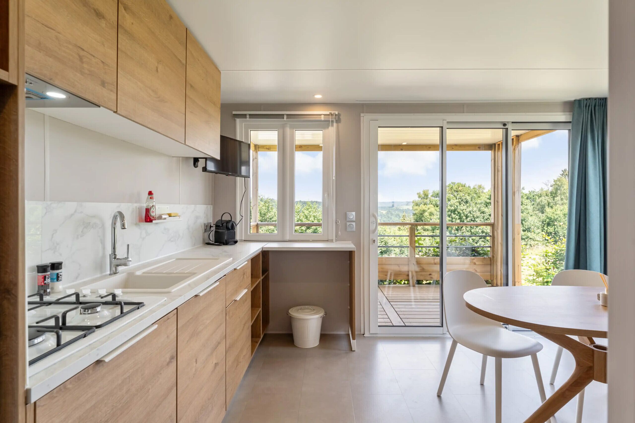 Fridge, coffee/tea maker, cookware/dishes/utensils