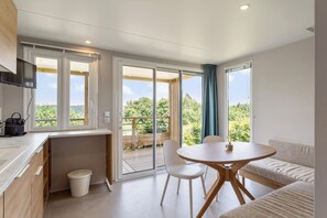 Interior - Camping Papillon Bouillon - Vakantiehuis Premium (Bouillon)
