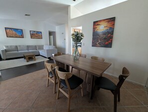 Dining - Furnished 3BR Cul-de-Sac Home w/ Utilities, Office, Pool, Garage, add'l Upgrades (Henderson)