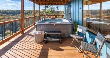 Brand New Cabin with Breathtaking Views - 4 BR/3BA Hot Tub RRG