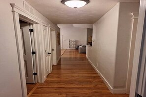 Interior - Spacious 5BR Home with Yard & Basement Lounge (Idaho Falls)