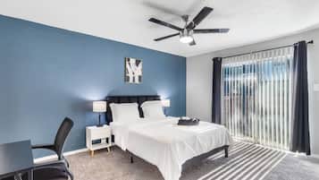 2 chambres, bureau, fer et planche à repasser, Wi-Fi gratuit