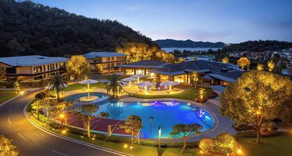 voco Ningbo Dongqian Lake by IHG