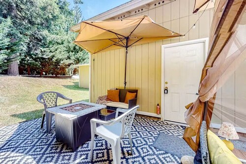 Stanwood Cedars Hideaway