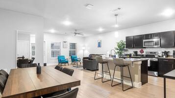 Fridge, microwave, oven, dishwasher