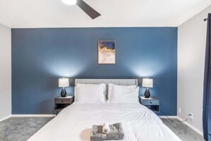 2 Schlafzimmer, Bügeleisen/Bügelbrett, kostenloses WLAN, Bettwäsche