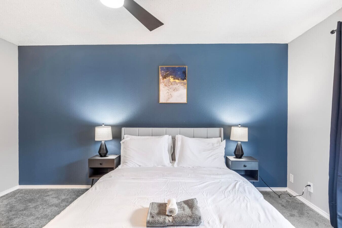 2 bedrooms, desk, iron/ironing board, free WiFi