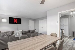 Interior - 3 Min Walk to AT&T | 2BR | Parking + Pets + Gym (Arlington)