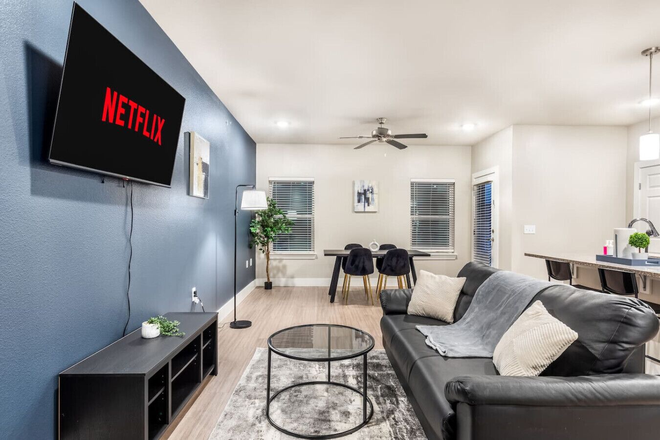 Télévision, espaces bureaux