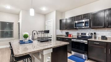 Fridge, microwave, oven, dishwasher