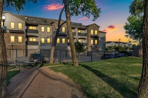 Exterior - Grand Prairie 1BR | IKEA, Epic Waters, Bass Pro (Grand Prairie)