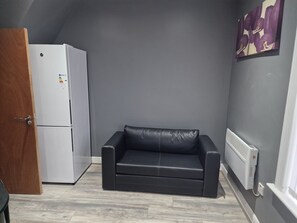 อพาร์ทเมนท์, 2 ห้องนอน | บริเวณนั่งเล่น