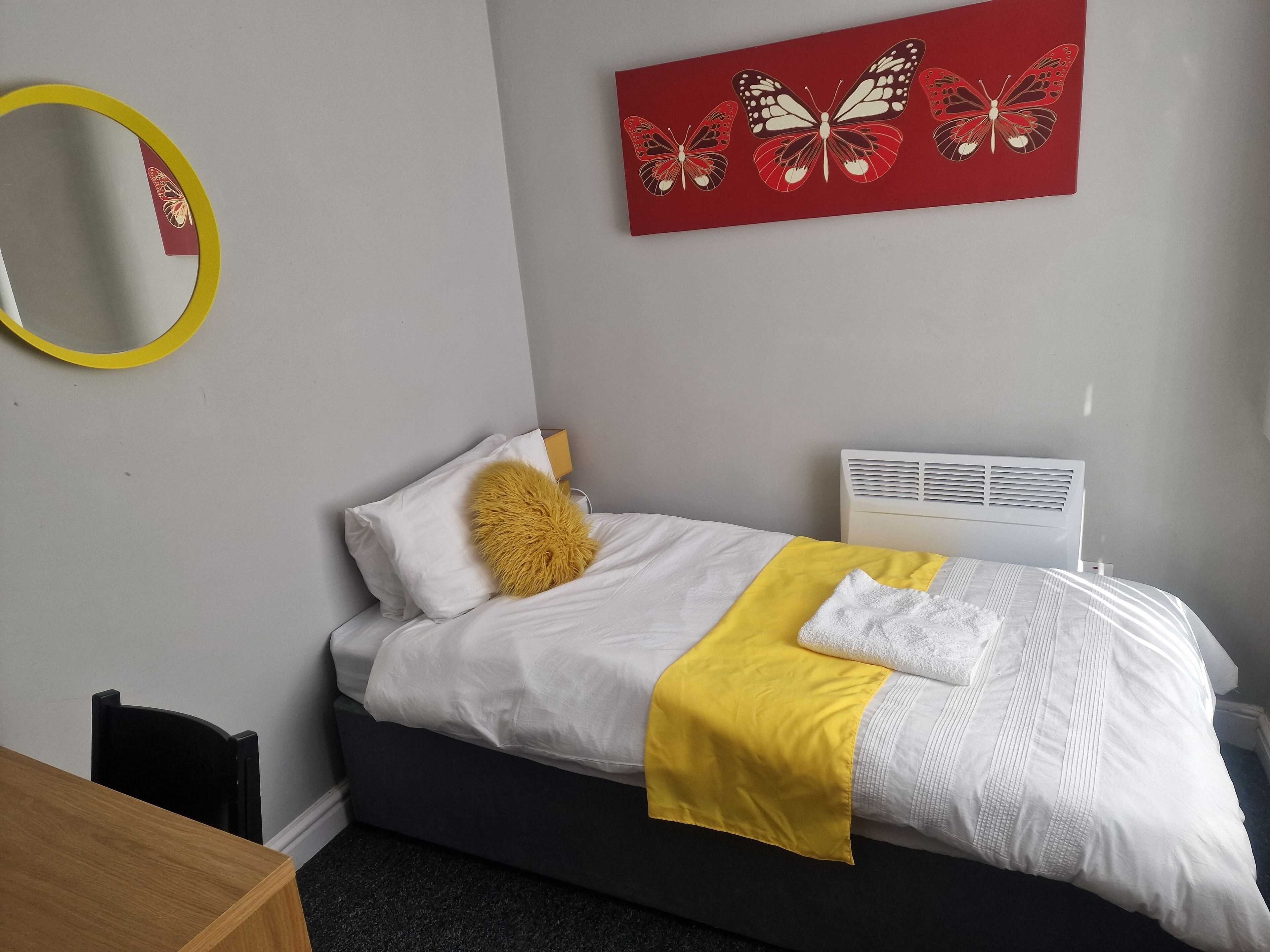 Apartment, 2 Bedrooms | 3 bedrooms