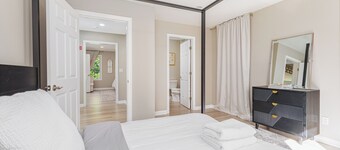 Charming 2-bedroom Guest House in Dedham on Private Estate