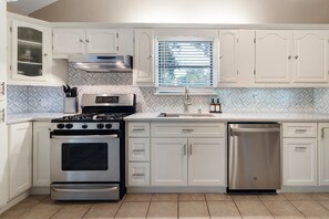 Microwave, oven, stovetop, dishwasher