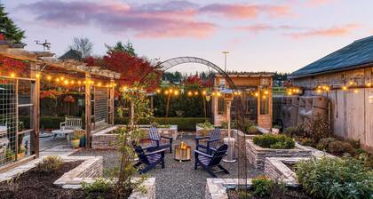 3-home Coastal Retreat w/ Sauna, Firepit & Greenhouse Seabright Haven by Avantstay