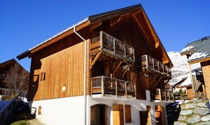 Exterior - Apartment in La Chal Near Les Sybelles (Saint-Jean-d'Arves)