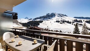 Unclassified image, 2 of 4, button - Apartment in Alps With Panoramic Views (Le Grand-Bornand)