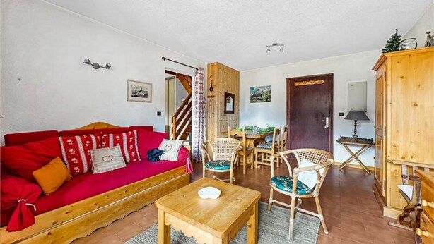 Living area - Apartment in Amethyst Near Ski Bus Stop (Araches-la-Frasse)