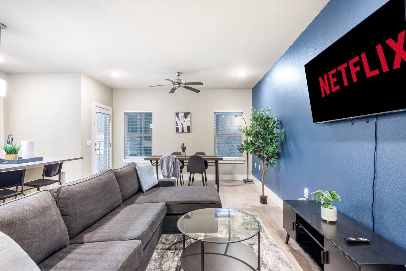 Télévision, espaces bureaux