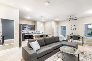 TV, offices - Modern 1BR – Epic Waters, AT&T, Gym & Shopping (Grand Prairie)