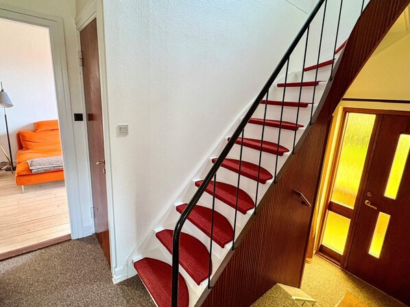 House | Interior - Beautiful House With sea Views (Ronne)