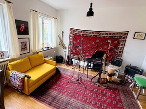 House | Interior - Beautiful House With sea Views (Ronne)