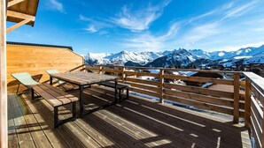 Outdoor dining - Semi-detached Chalet Near Slopes With Sauna (Fontcouverte-la-Toussuire)