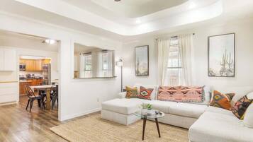 Televisión y oficina