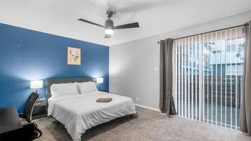 Desk, iron/ironing board, free WiFi, bed sheets