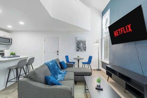 Televisio, työhuone